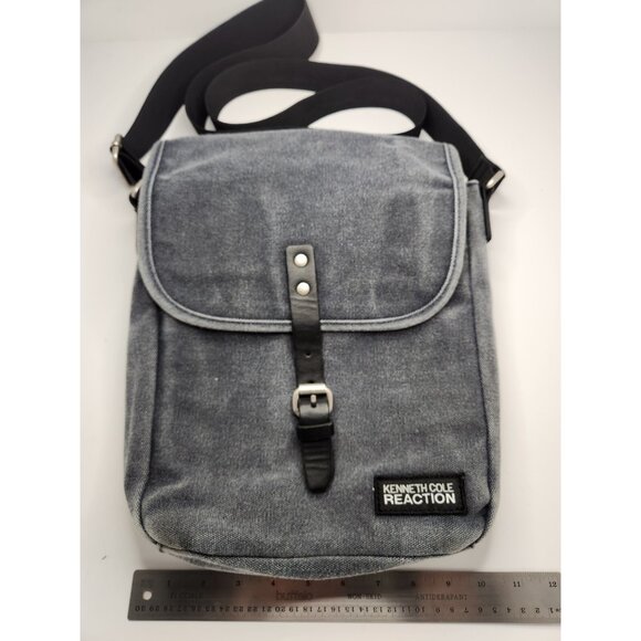 Reaction Kenneth Cole Grey Black Messenger Crossbody Bag Padded Denim - Picture 2 of 7